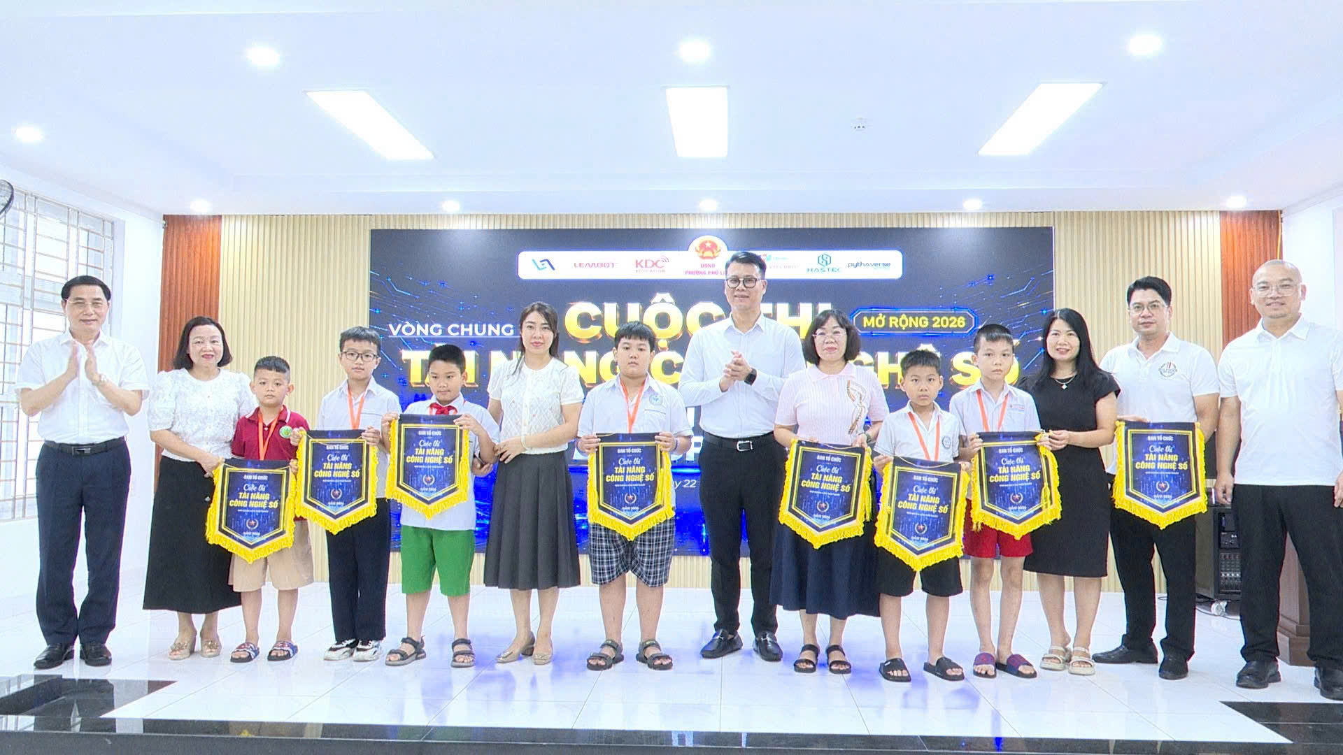Vòng Chung kết Cuộc thi Tài năng Công nghệ số mở rộng lần thứ Nhất (Phu Lien Tech Open 2026) – ảnh 17