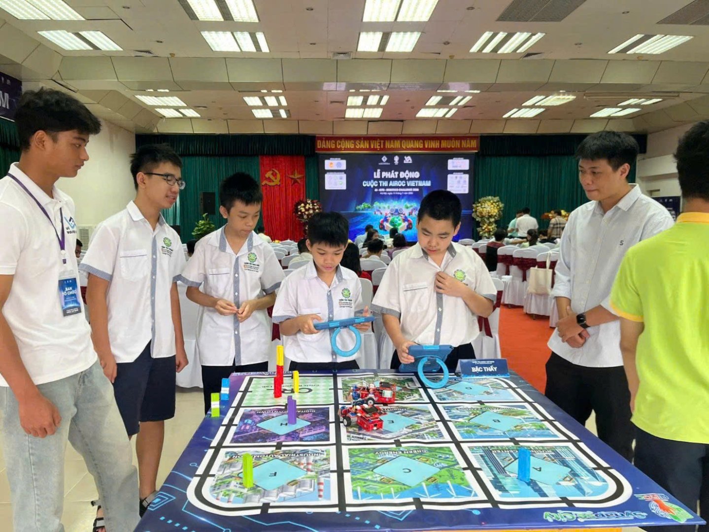 Lễ phát động cuộc thi AIROC VN 2026 – ảnh 1